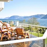 5 Bedroom Front In Сasa de vacaciones