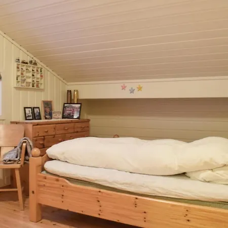 Hébergement de vacances Maison De 5 En Bord De à